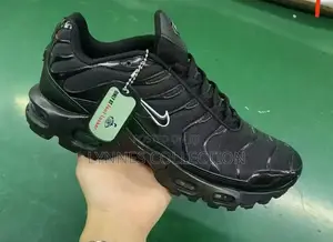 Nike TNS Black Cats ,Black Cats Tn Sizes 40-45
