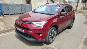 Toyota RAV4 2018 Red