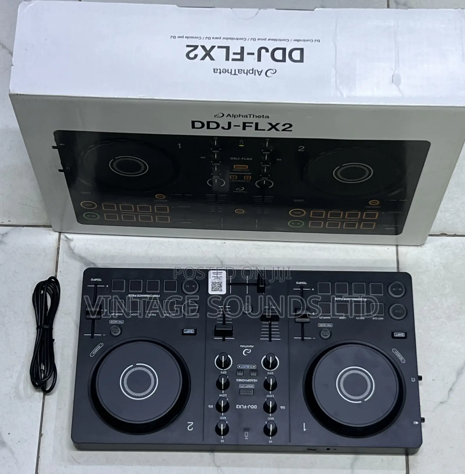 Pioneer DDJ Rev 2 Controller