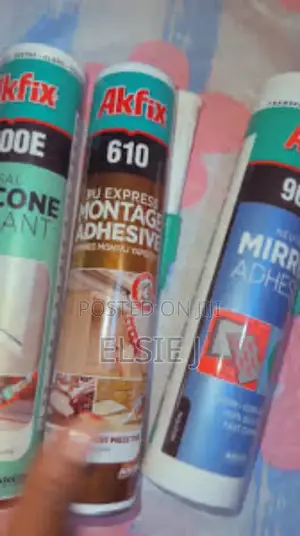 Akfix 610 Pu Adhesive – Waterproof & Durable Bonding Solution