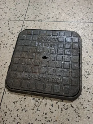 12 × 12 Inches Cast Iron Manhole Cover