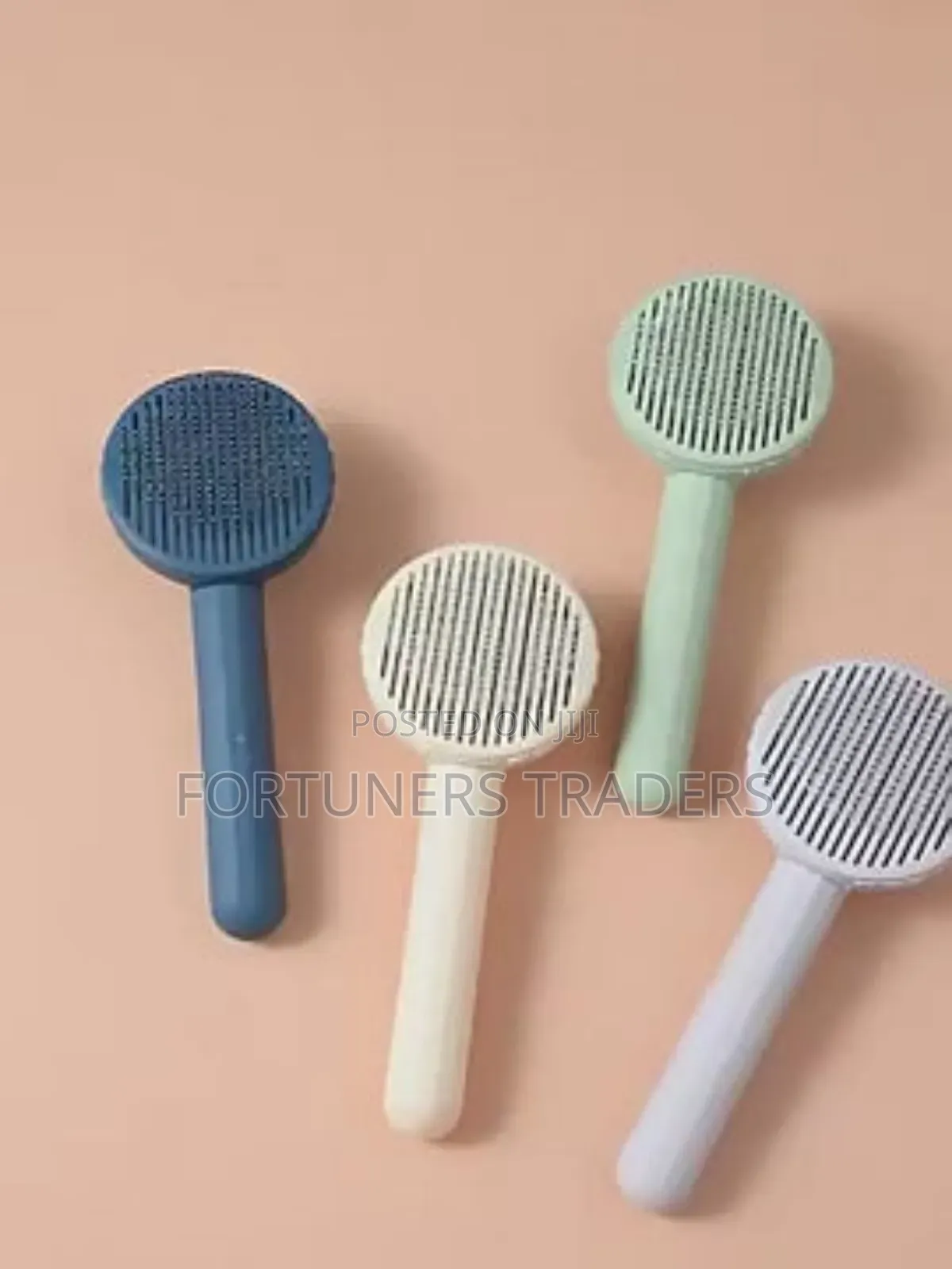 Massage Comb/Self Cleaning Comb