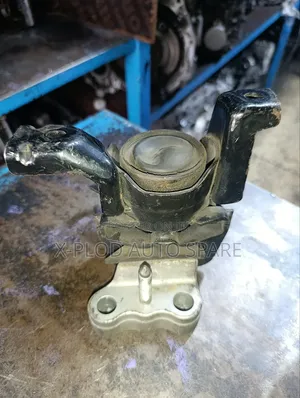 Toyota ( Belta,Vitz) Engine Mount