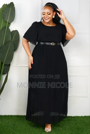 Black Elegant Maxi Dress