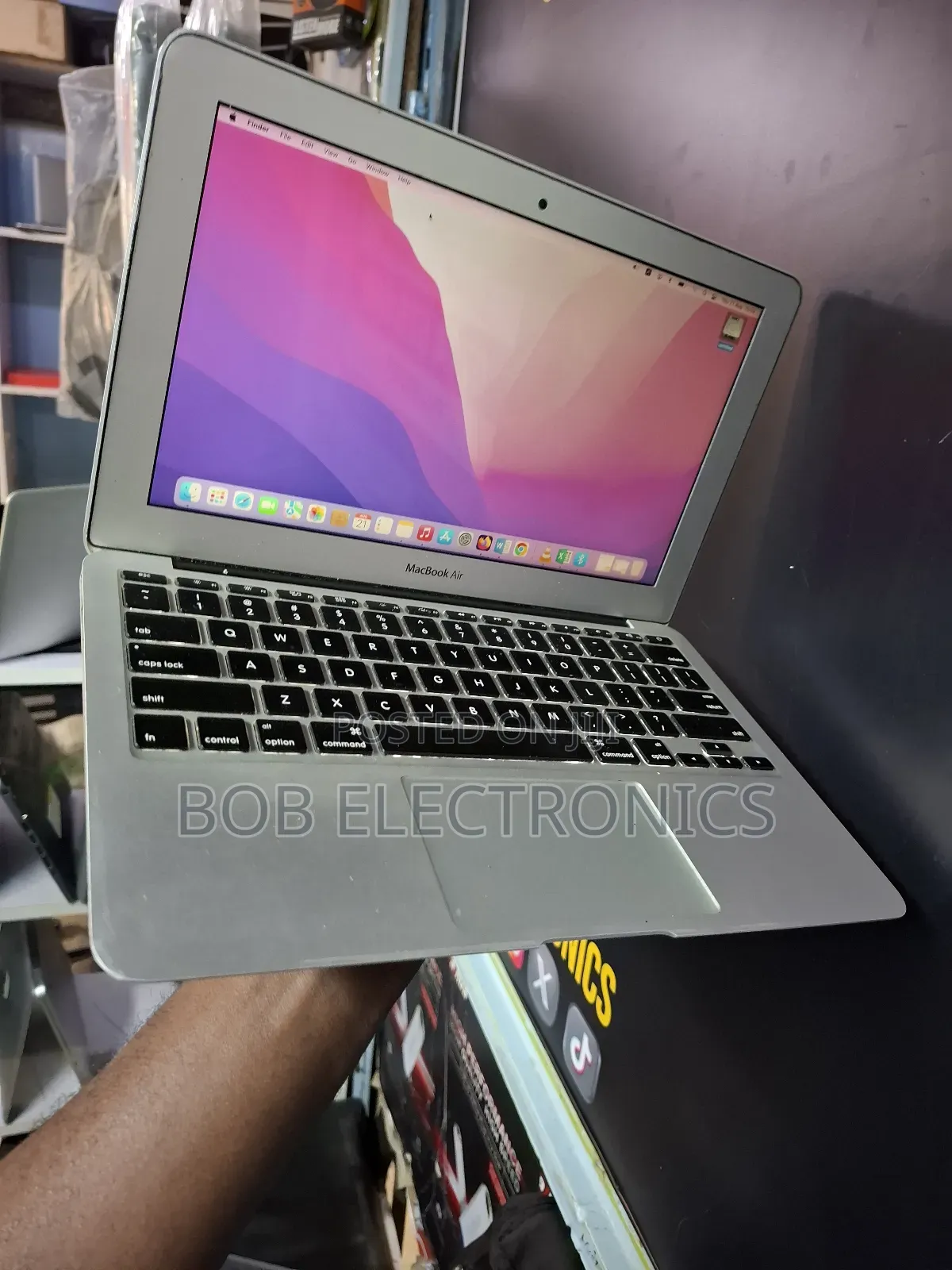 Laptop Apple MacBook Air 2015 4GB Intel Core i5 HDD+SSD 256GB