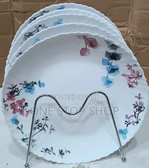 6pcs Round Flowered Plates