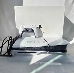 Slim Ps5 ,With Box 1 Month