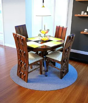 Dining Set an Opulent 4 Seater Dining Set