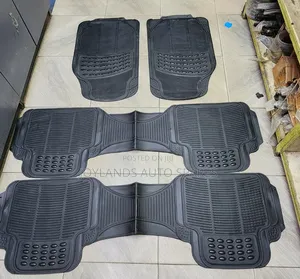 Universal 7 Seater Floor Mats