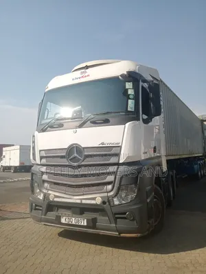 Transit Trailers. For Job Delivery at Hand for Transportation