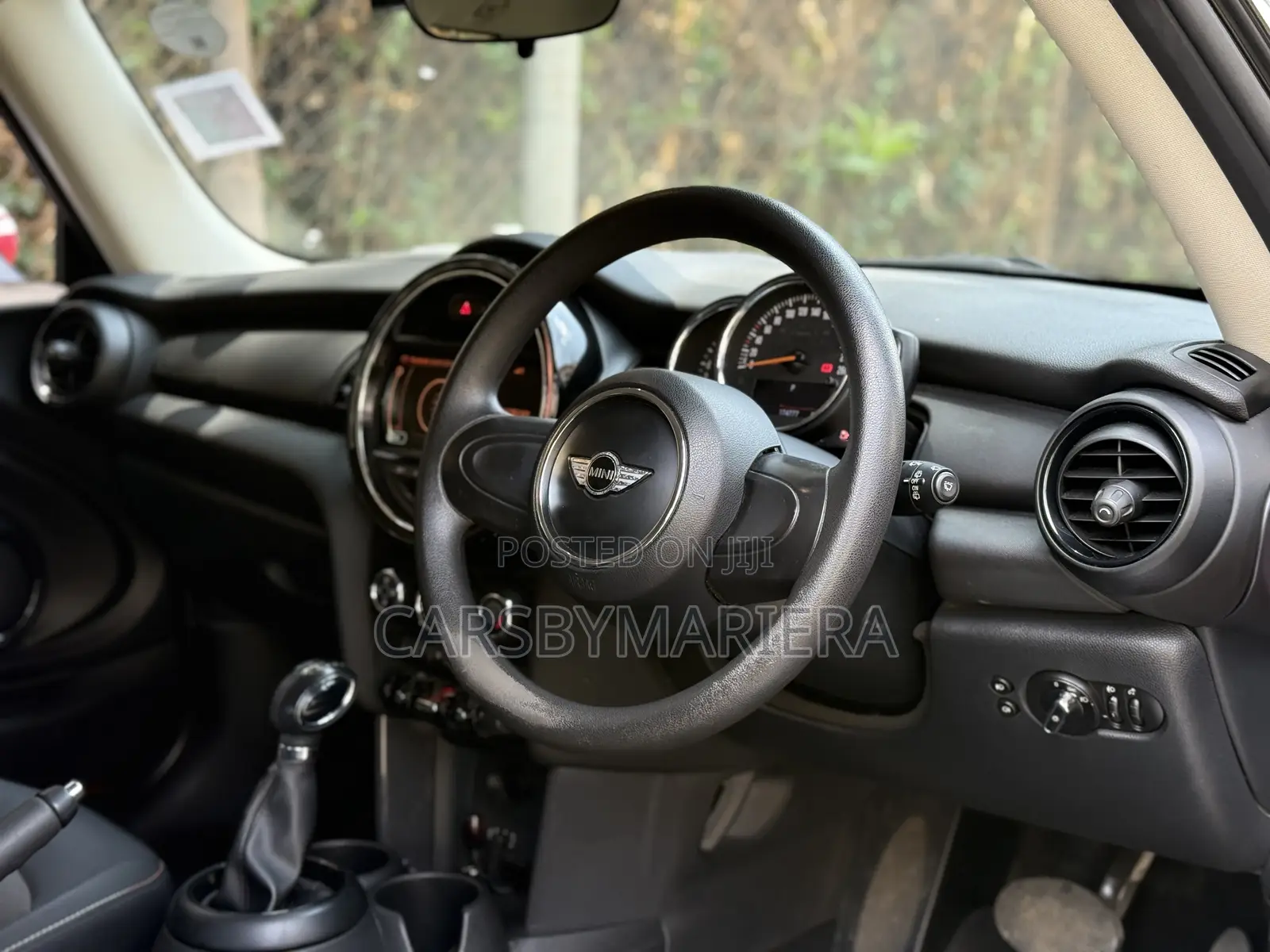 Mini Cooper 2018 Red