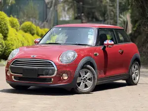 Mini Cooper 2018 Red