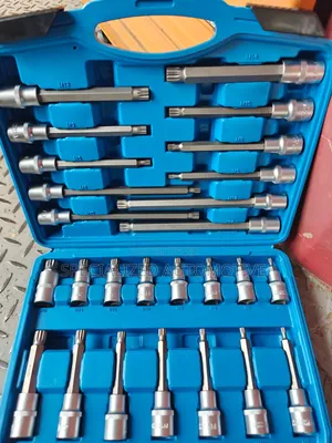 Heavy Duty 26 Piece 1/2 Inch Socket Mtorx Multi Spline Extra Long