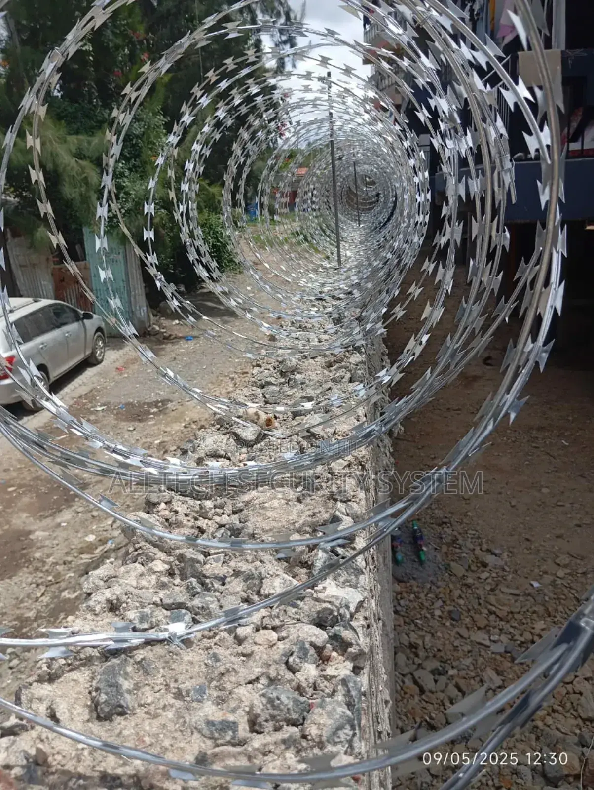 Double Galvanized Silver Razor Wire