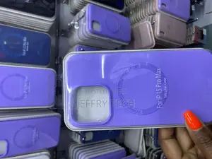 Leyter Apple iPhone 15 Pro Max Silicone Case With Magsafe