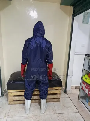 Spraying Suits and Respirators