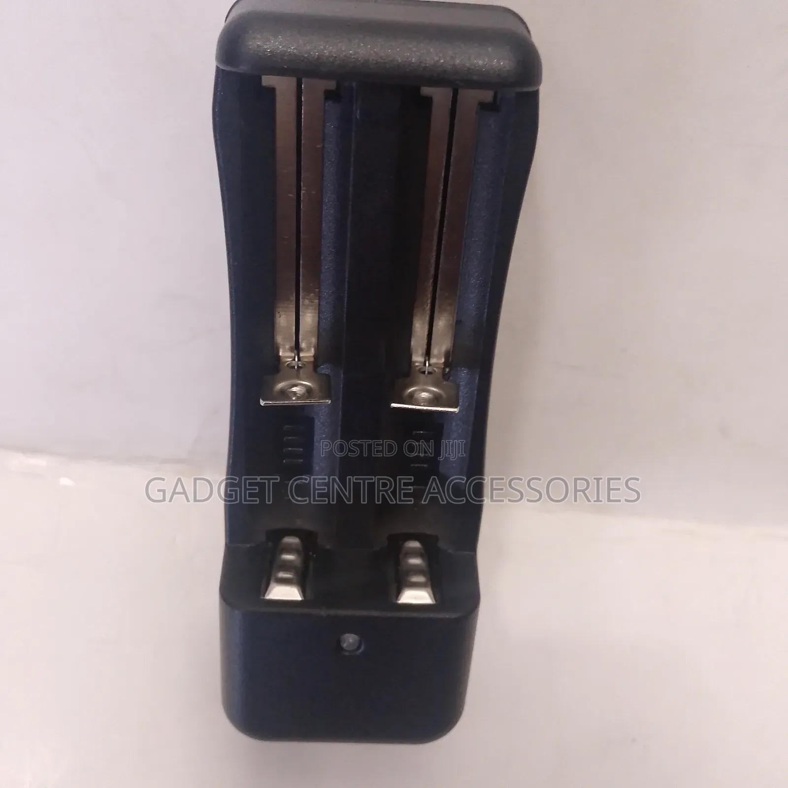 Aa ,3.7v Battery Charger