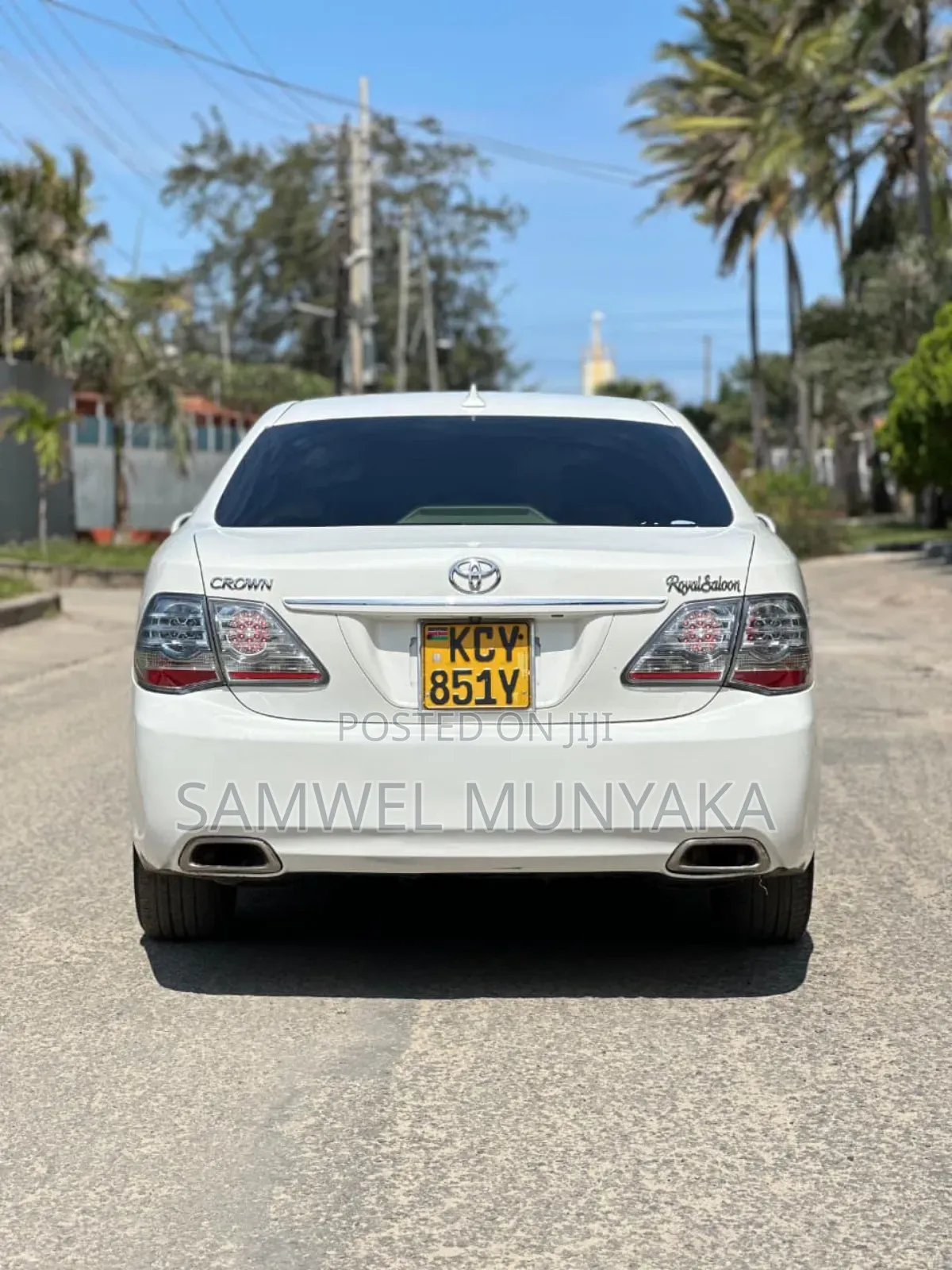 Toyota Crown 2013 Pearl