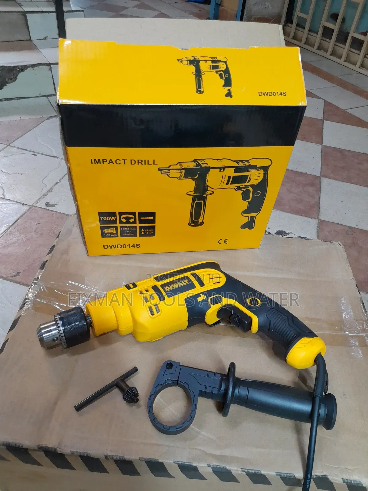 New Dewalt Impact Drill With Hummer And Free Bits 2