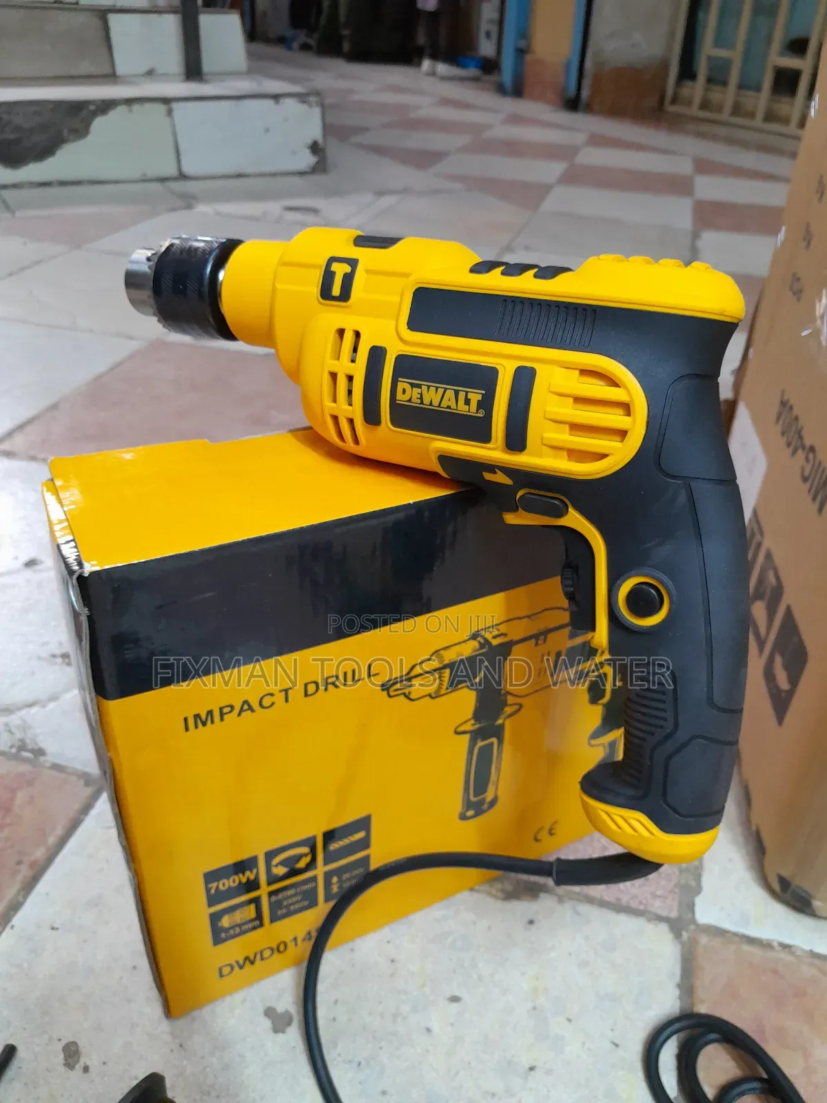 New Dewalt Impact Drill With Hummer And Free Bits 2