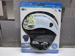 Mouse Pad With Gel Wrist Support ( Black In Color)