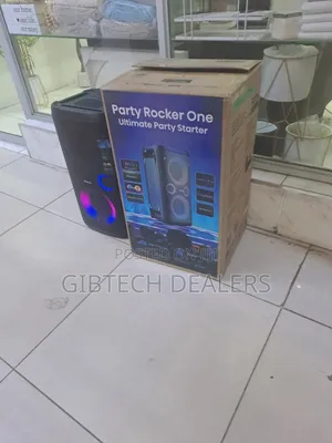 Hisense Wireless 300w Party Rocker