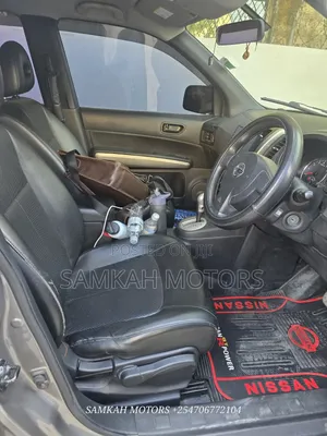 Nissan X-Trail 2013 Gray