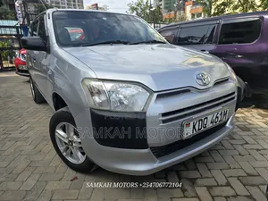 Toyota Probox 2017 Silver