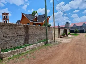 Ready Title Deed Red Soil 5m.each