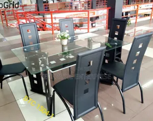 Luxurious 6 Seater Glass Dining Table With Metallic, Leather Seat 