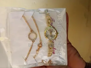 Female Watches. Stainless Steel. Golden Silver Watches