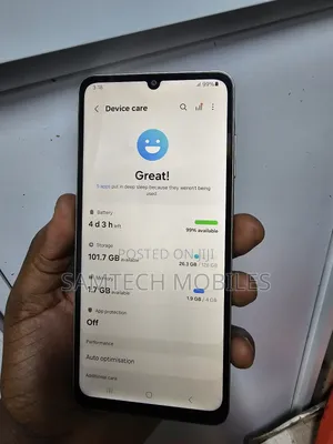 Samsung Galaxy A06 128 GB Gold