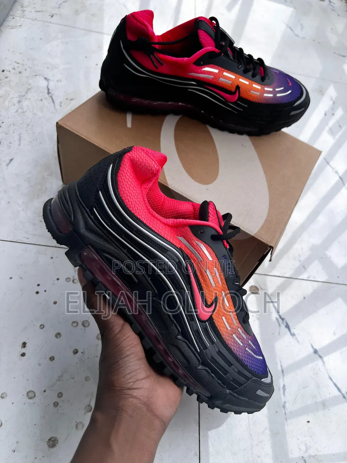 Airmax Tn Total Length 2.5 " Black Red