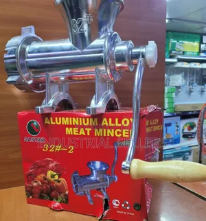 Heavy Duty Manual Meat Mincer M32