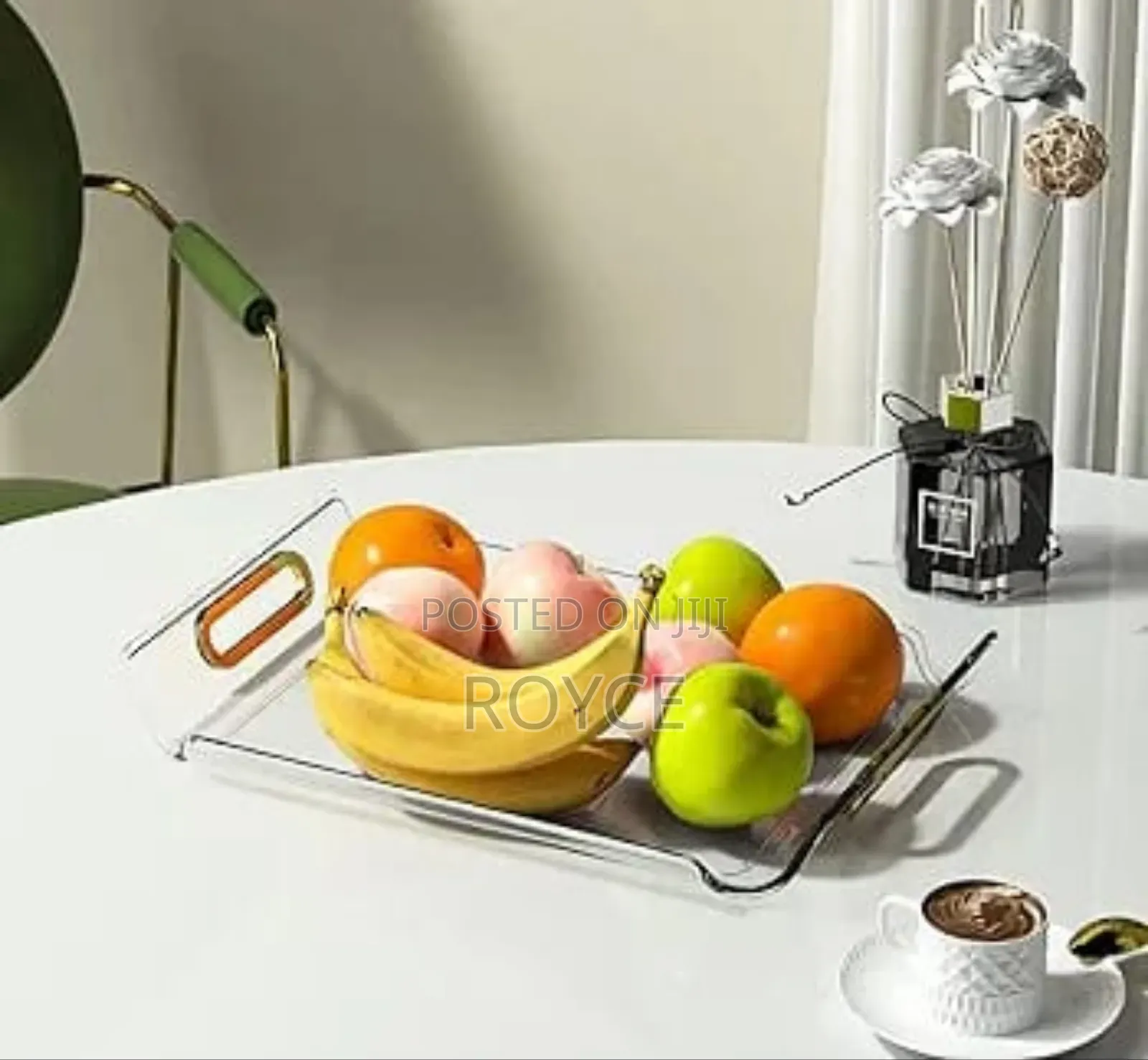 Acrylic Curved Edges Tray