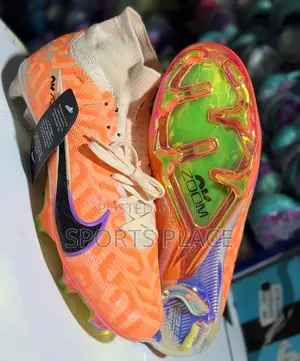 New Beautiful Orange Nike Air Zoom Junior Football Boots Cleats