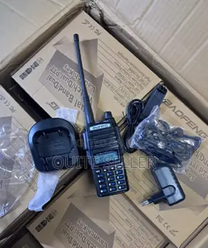 Brand ,New Baofeng Uv-5r 5watts VHF/Uhf _(Walkie Talkie Two Way Radio)