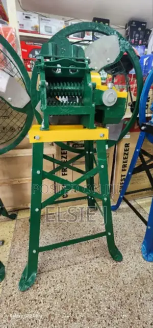 Heavy-Duty 3-Blade Chaff Cutter With Motor
