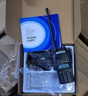 Classic Baofeng Uv-5r 5w With Compact and Lightweight Handheld Size