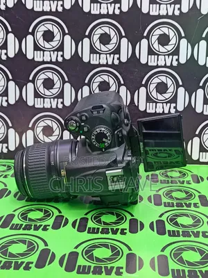 Nikon D5000 With Flip Movie Mode
