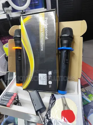 Dual Uhf Dynamic Jack Wireless Microphone.