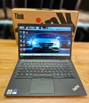Laptop Lenovo Thinkpad T14s Gen 2 16GB Intel Core I7 SSD 512GB