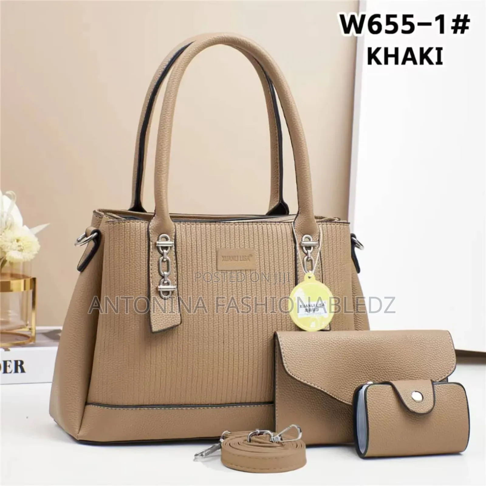 A Very Nice Handbag That Fits Laptop