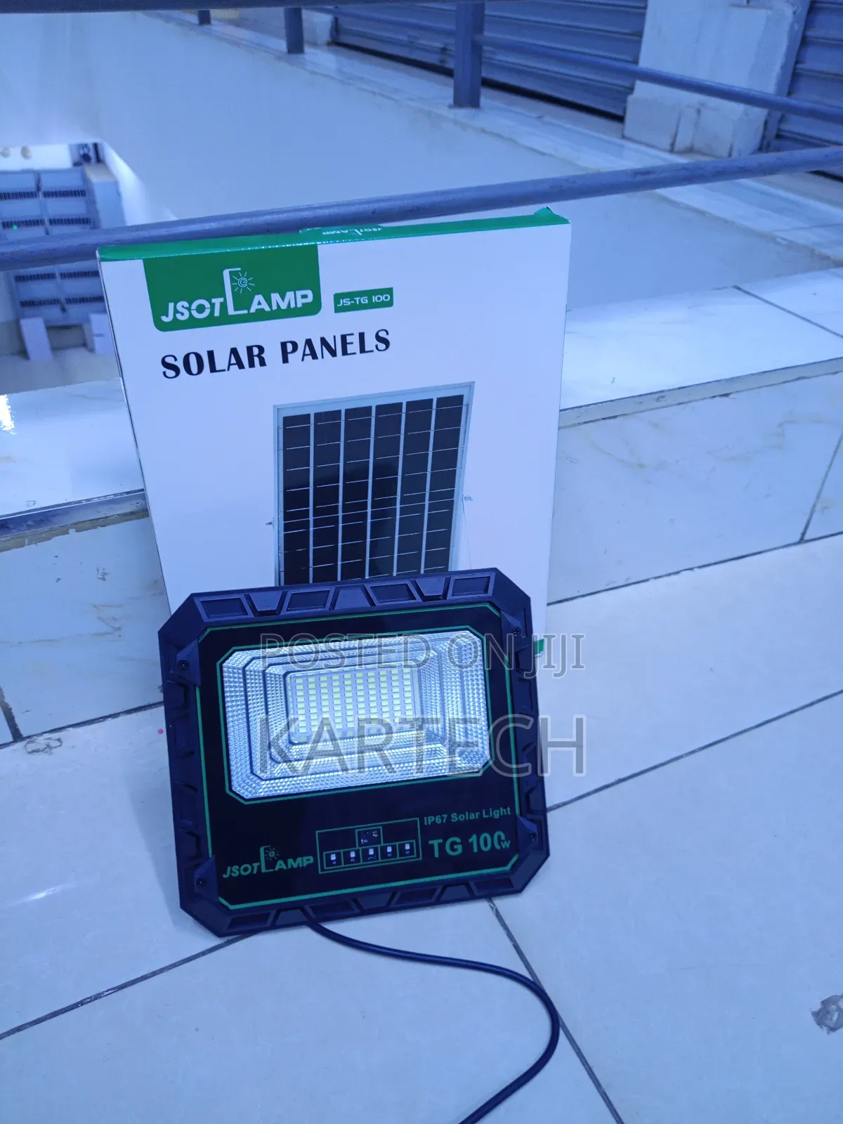 Jsot 100w Ip67 Waterproof Solar Led Floodlight With Remote Control