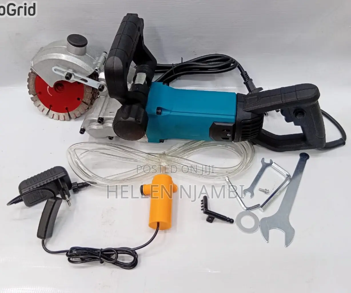 Makita Electric Wall Chaser Machine