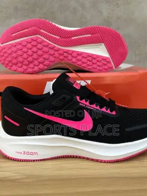 Nike Ladies Sports Shoes - Light Gym Shoes for Women and Children