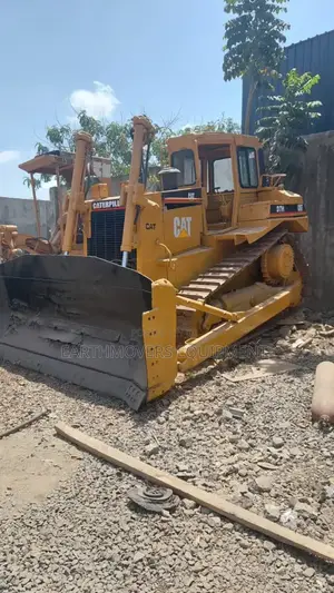 Bulldozer (Dozer D6 to 8) Services
