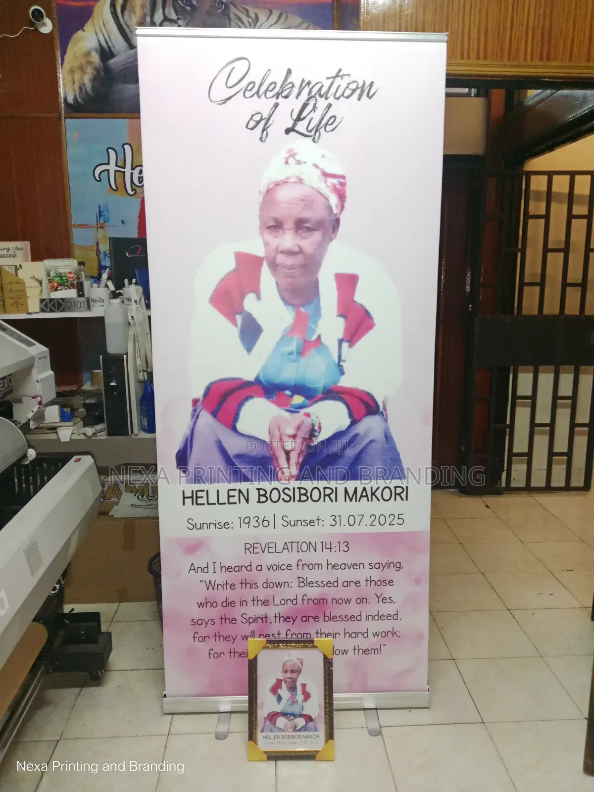 Eulogizing Banners And Portraits