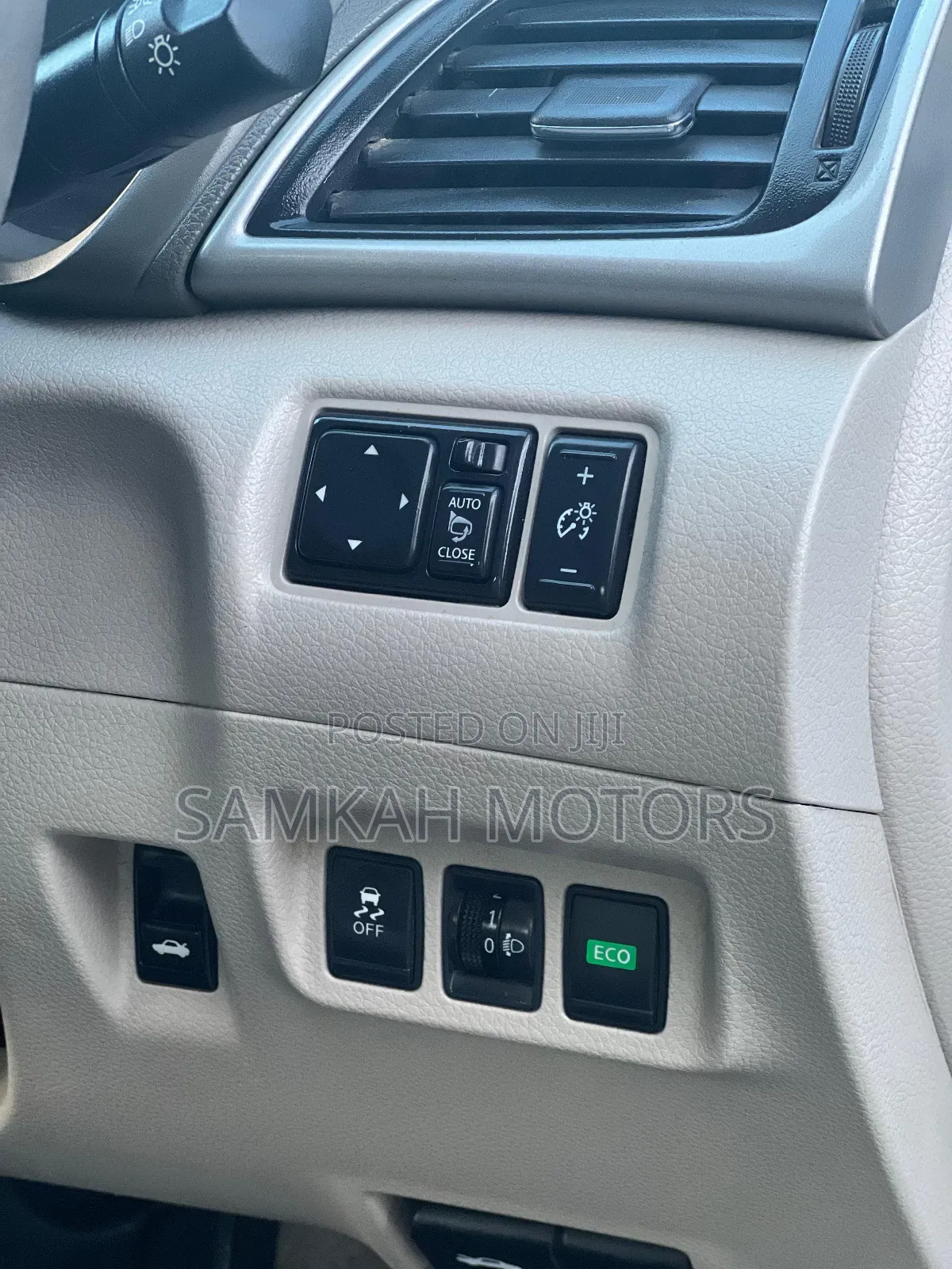 Nissan Bluebird 2013 White