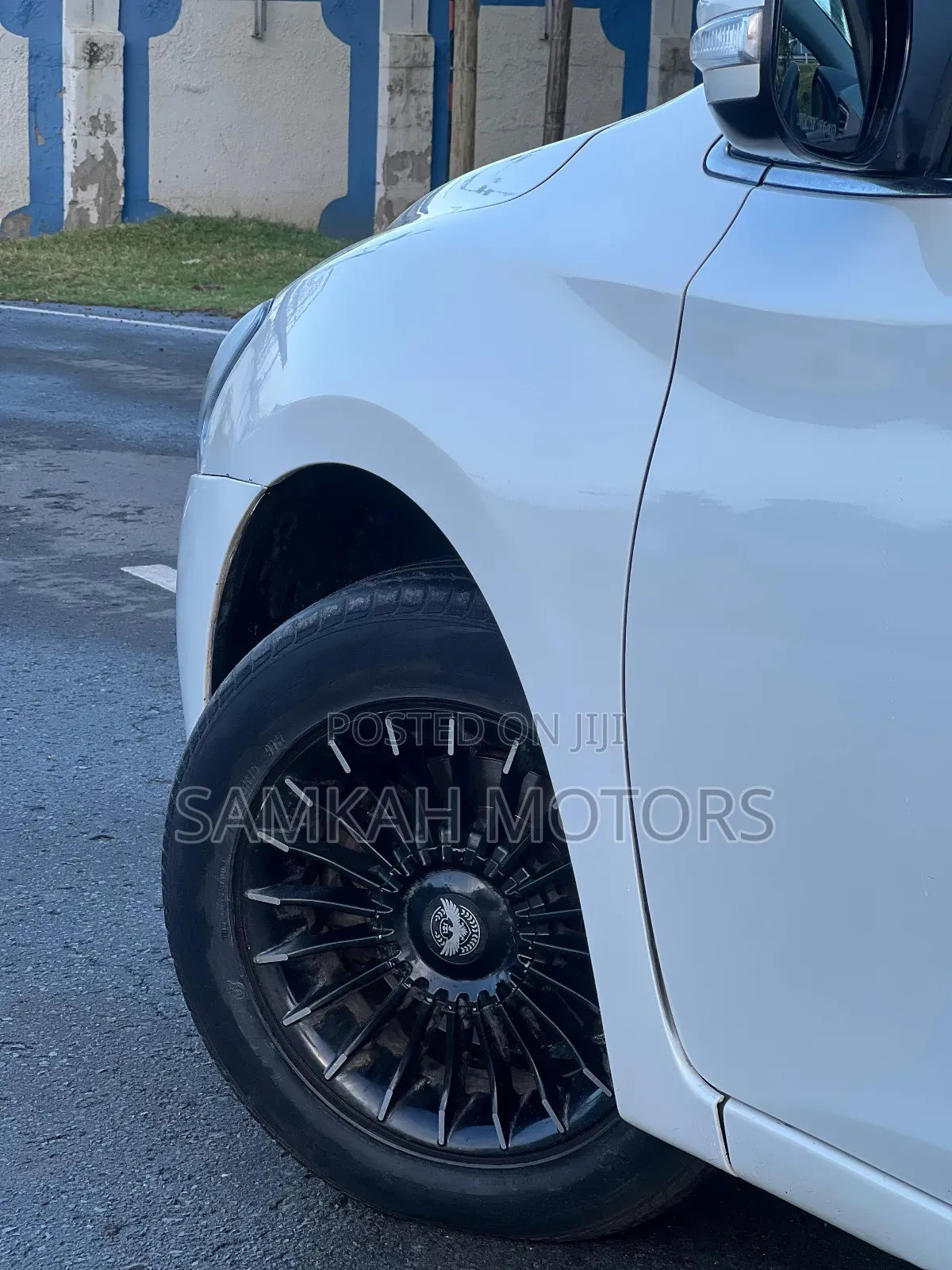 Nissan Bluebird 2013 White